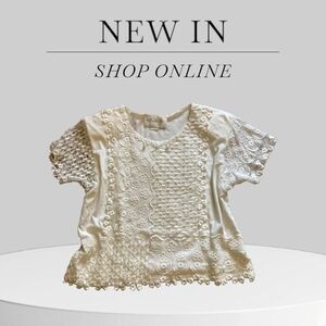 Women’s Vintage Magnet Art by Lynn Yang Embroidered Lace Top M